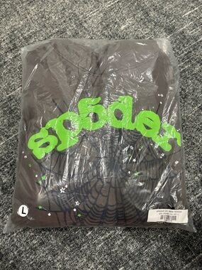 Spider Graphic Hoodie - Green on Brown